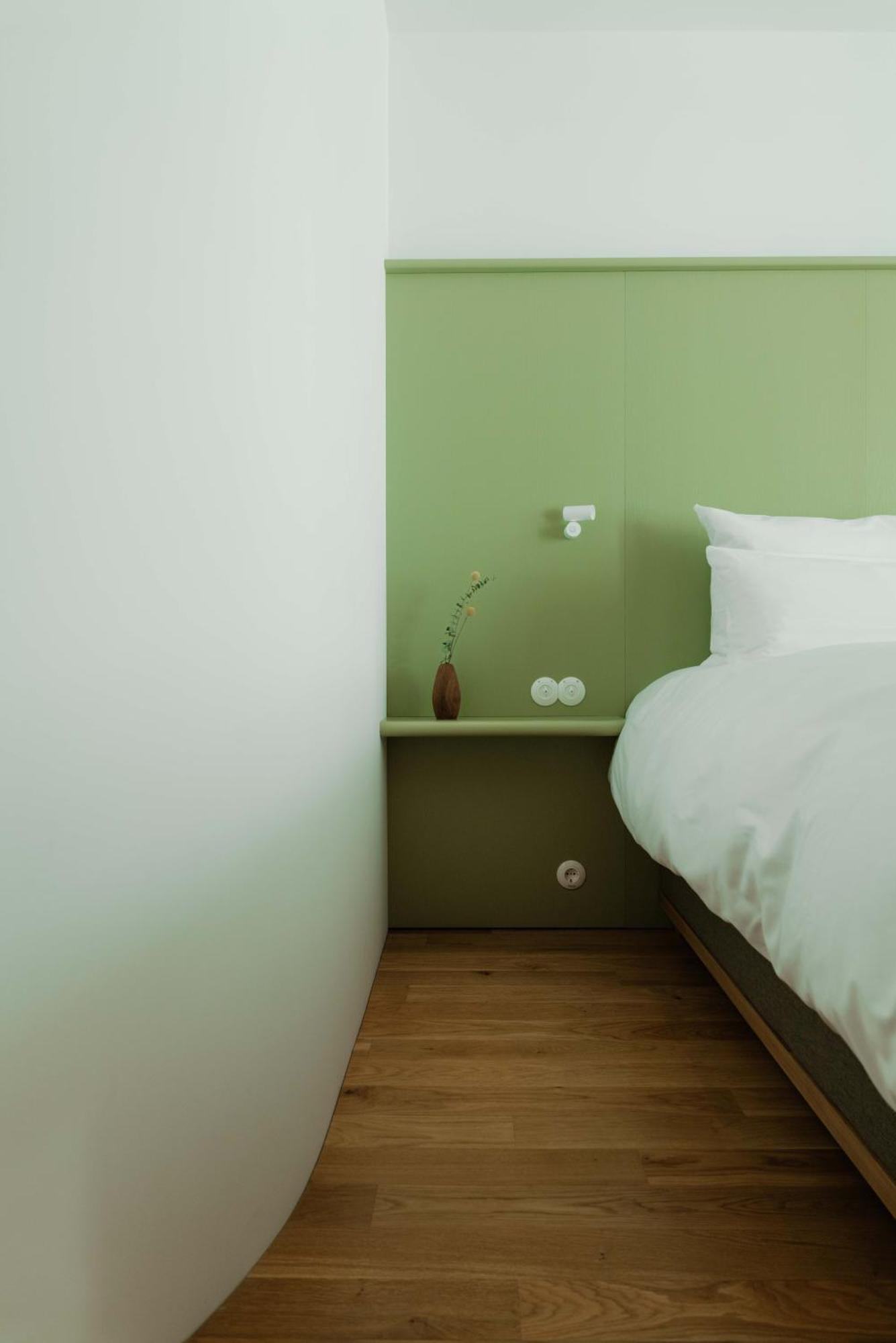 Kleiner Loewe - Stadthotel Bregenz Exterior photo
