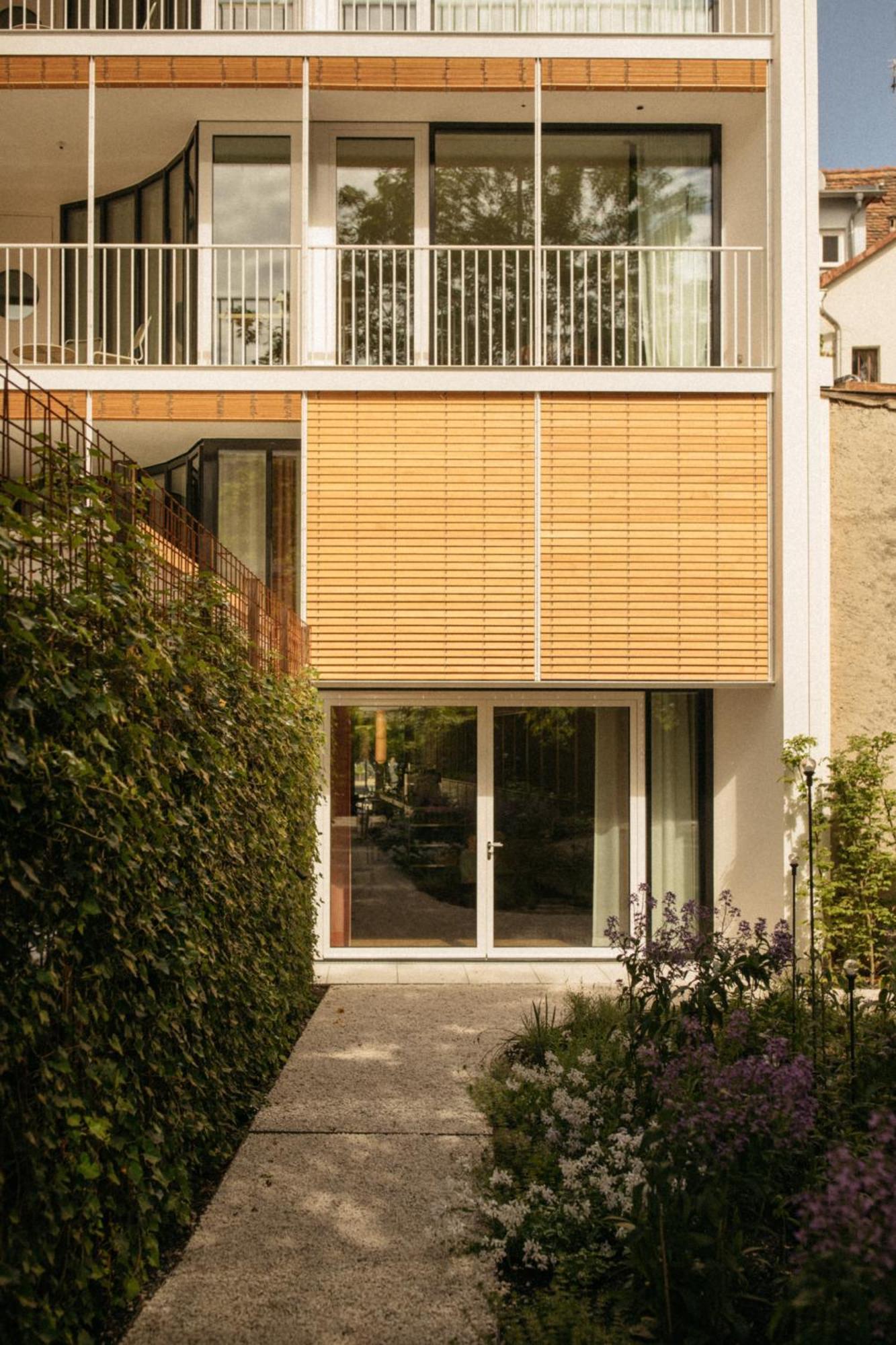 Kleiner Loewe - Stadthotel Bregenz Exterior photo